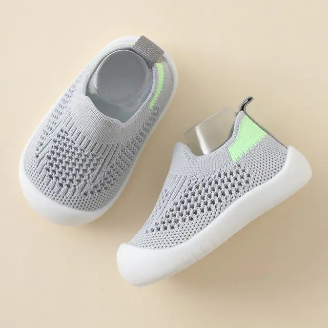 The Casual Breathable Shoe