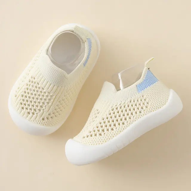 The Casual Breathable Shoe