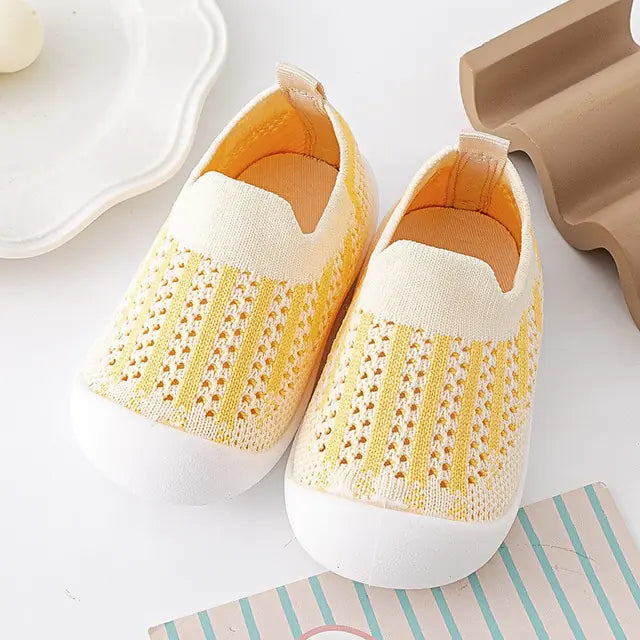 The Casual Breathable Shoe