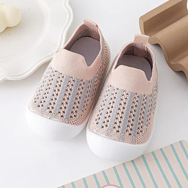The Casual Breathable Shoe
