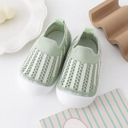 The Casual Breathable Shoe