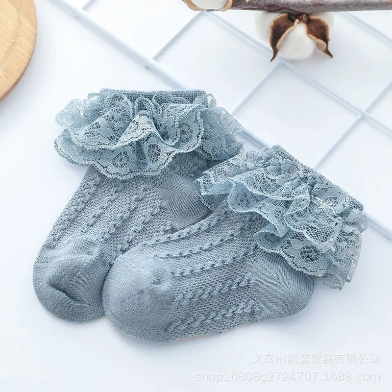 Breathable Ruffled  Lace Socks