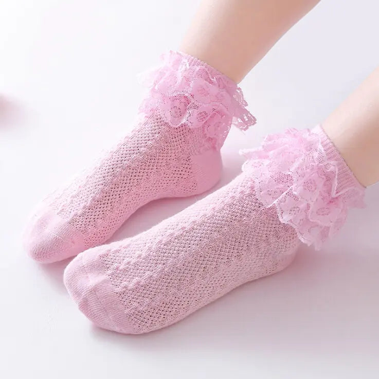 Breathable Ruffled  Lace Socks